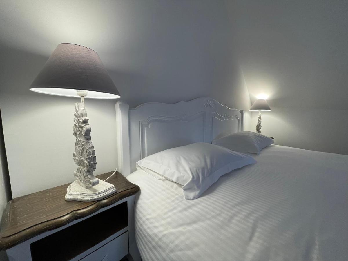 Batisse Paradis- 3 Appartements Calmes Et Elegants Au Centre Historique De Beaune Бон Екстериор снимка