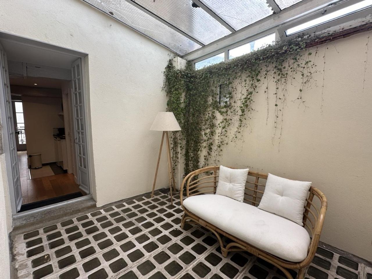 Batisse Paradis- 3 Appartements Calmes Et Elegants Au Centre Historique De Beaune Бон Екстериор снимка