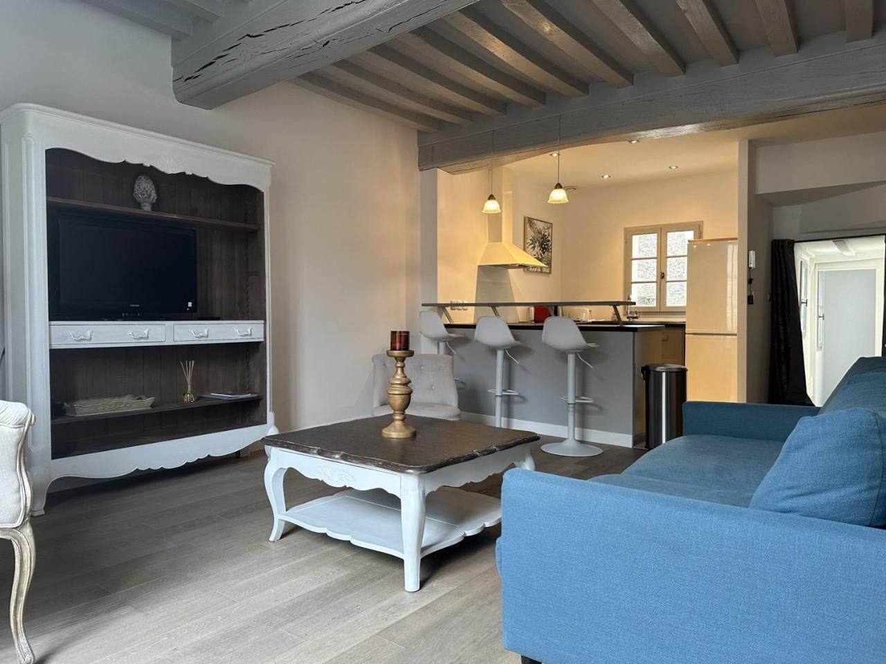 Batisse Paradis- 3 Appartements Calmes Et Elegants Au Centre Historique De Beaune Бон Екстериор снимка