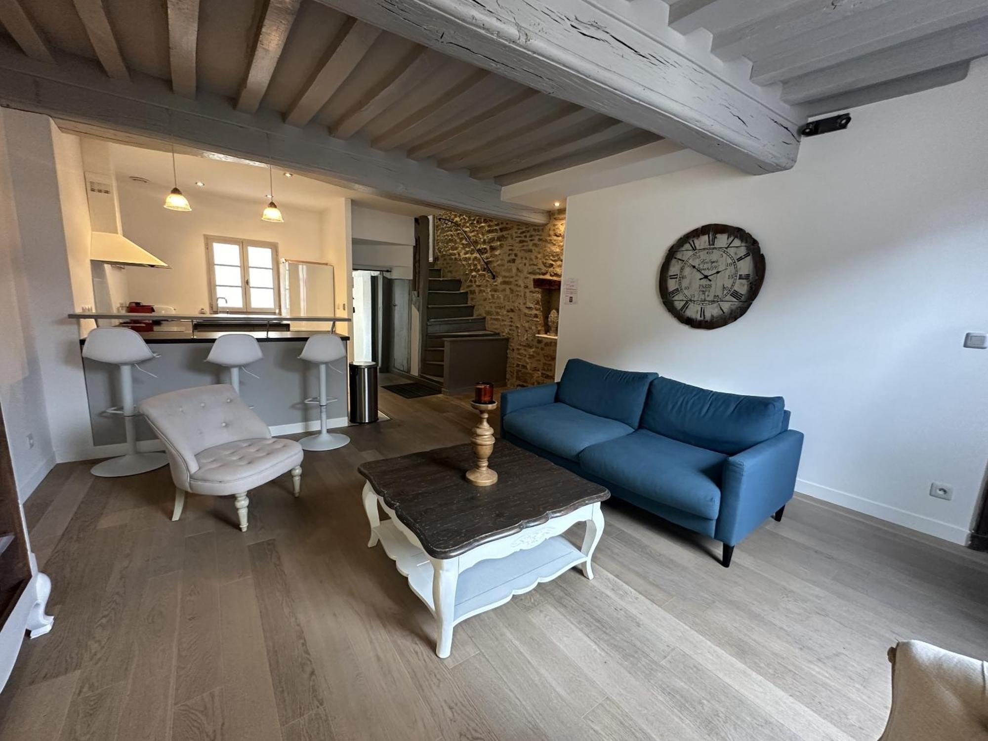 Batisse Paradis- 3 Appartements Calmes Et Elegants Au Centre Historique De Beaune Бон Стая снимка
